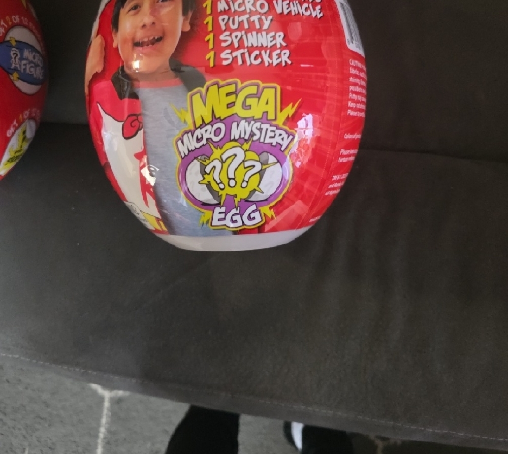 Mystery Egg - Red - Picture 2 of 2